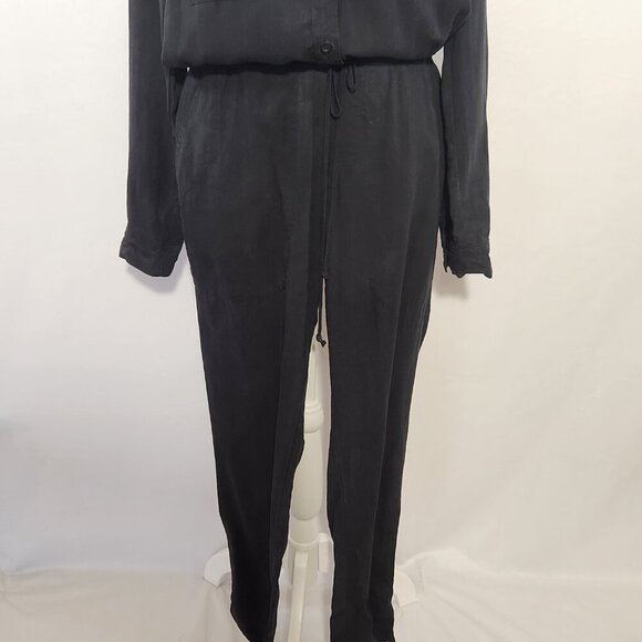Cloth & Stone Women's SZ XS Black Long Sleeve Drawstring Button Pockets Jumpsuit - Picture 5 of 12